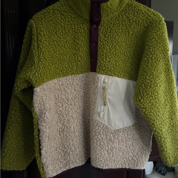 Tory Burch Sherpa Jacket. S - Picture 3 of 7